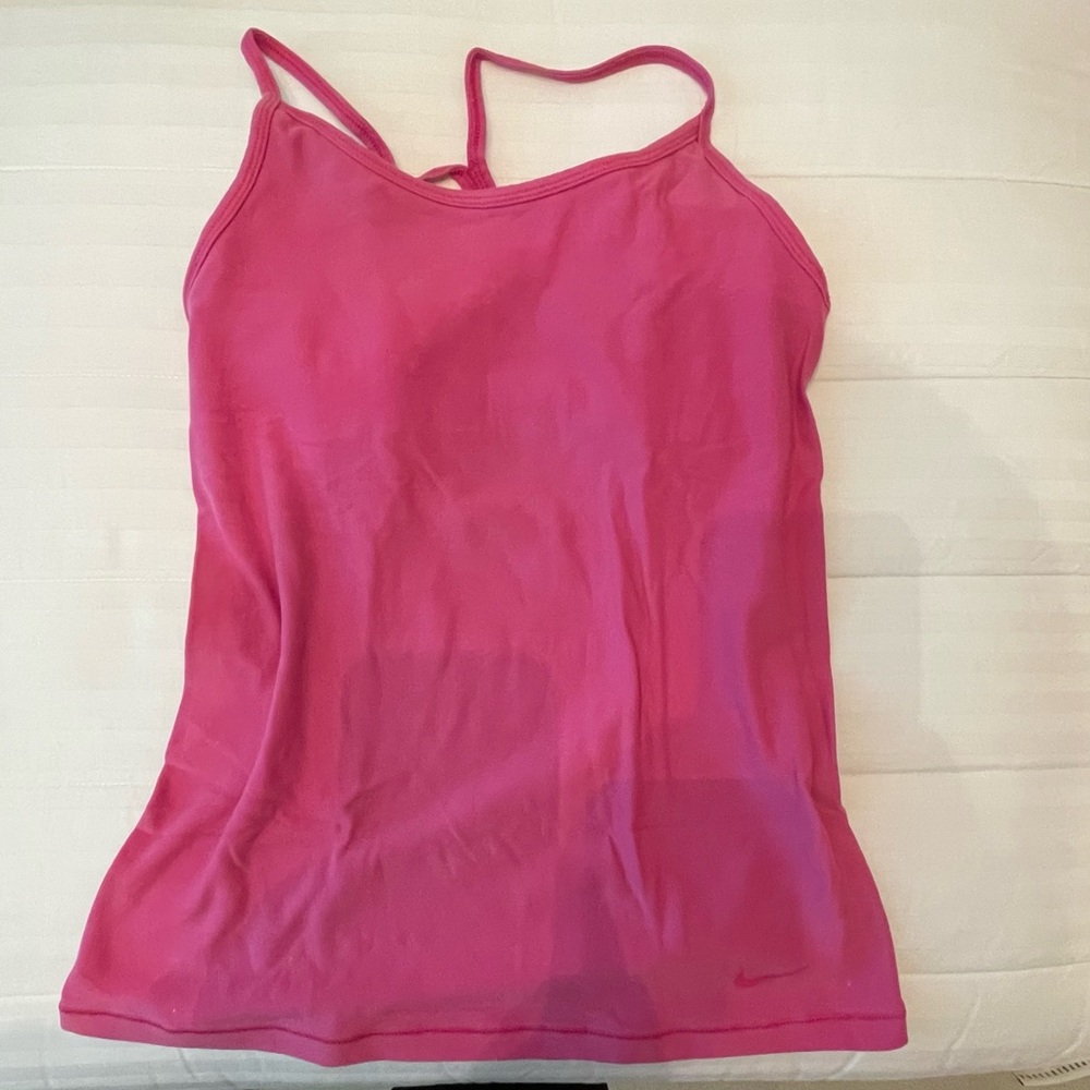 Nike workout tank with built in bra